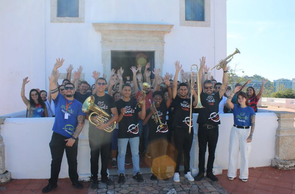 Quinteto de Metais do Aprendiz Musical se apresenta na Ilha da Boa Viagem