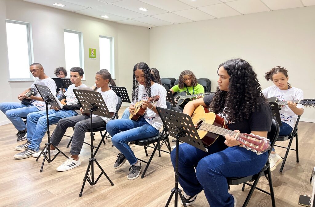 Casa Aprendiz Musical sedia o II Festival de Cordas Dedilhadas neste sábado (16/08)