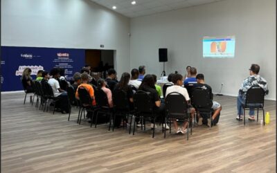 Alunos do Aprendiz Musical participam de palestras sobre letramento racial