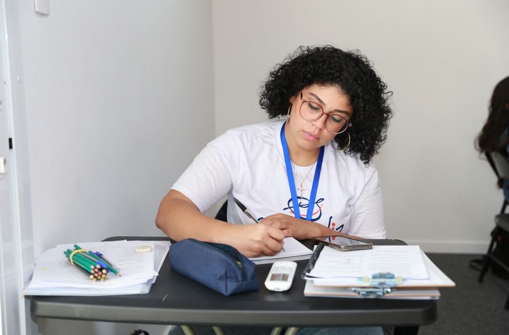 Aprendiz Musical abre inscrições para curso preparatório gratuito para o Enem