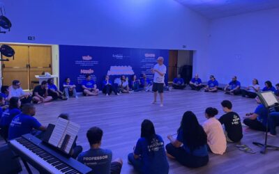 Professores do Aprendiz Musical participam de capacitação sobre abordagem Orff Schulwerk