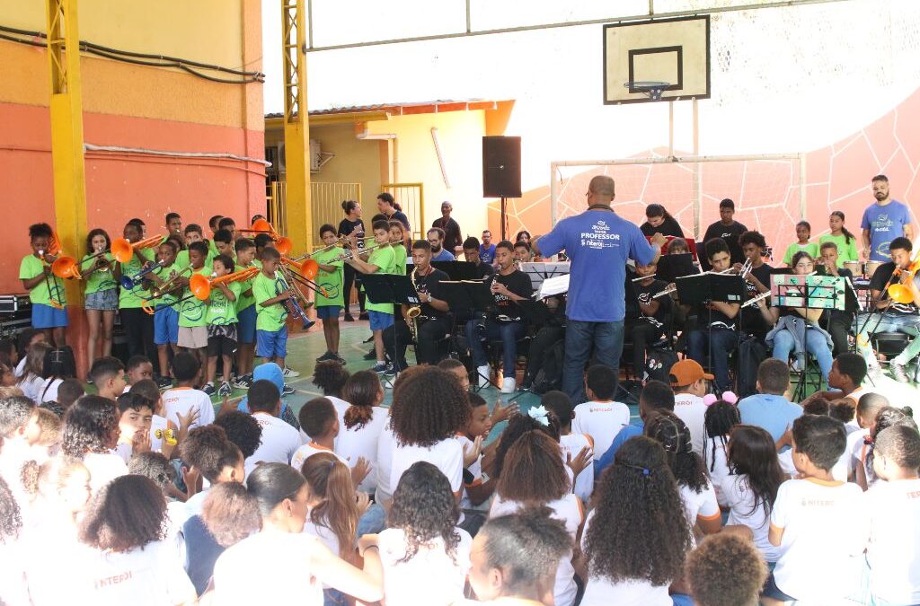 Turnê nas Escolas 2026: Aprendiz Musical leva música às escolas municipais de Niterói
